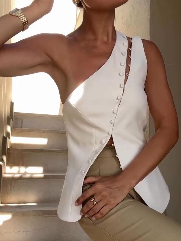 Ascent One - Shoulder Button Detail Top - Prestiqlo