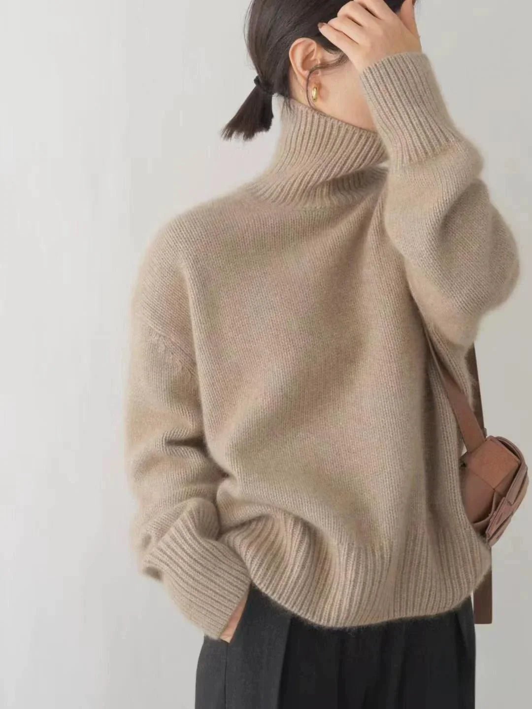 LENA | TURTLENECK SWEATER - Prestiqlo