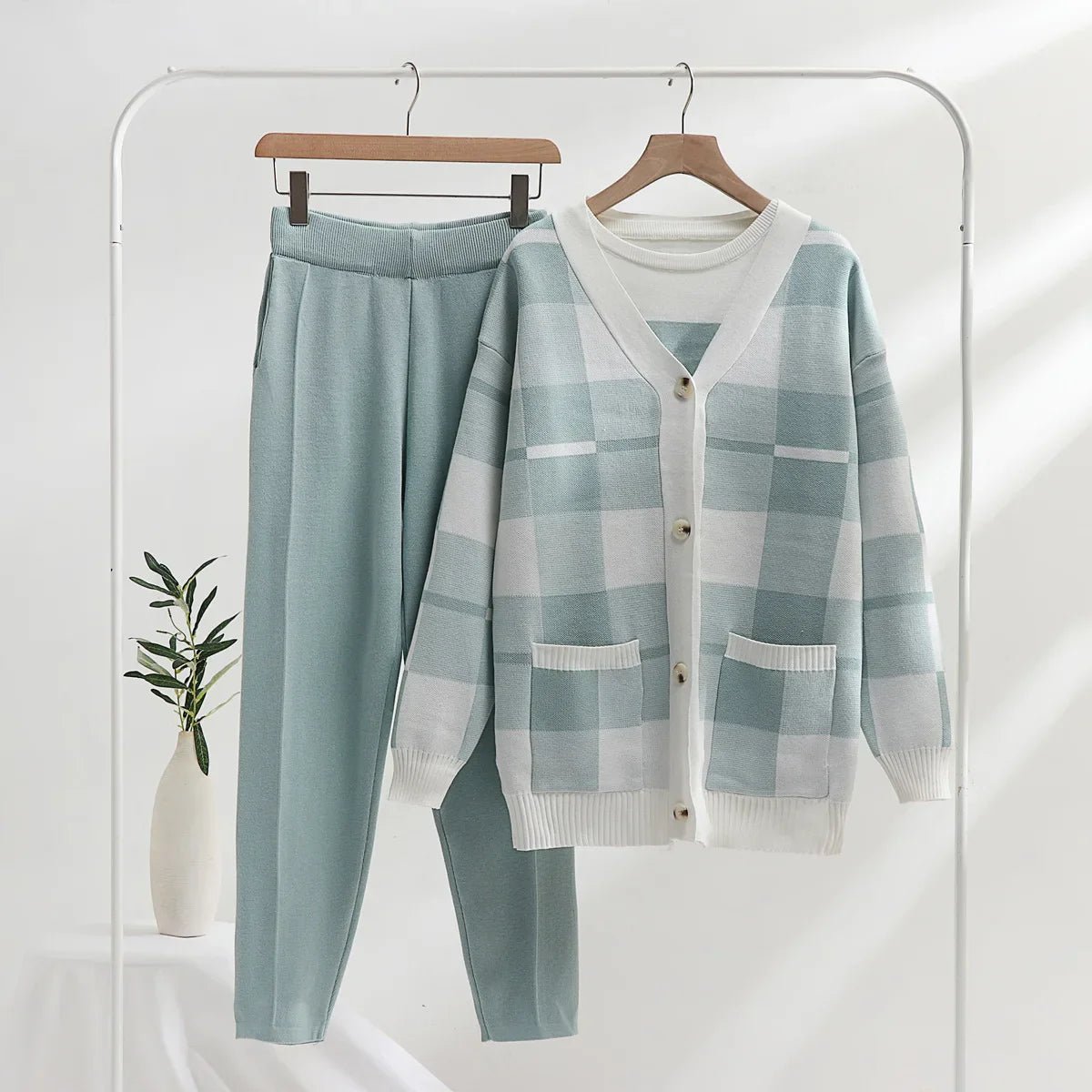 Sunday Soft - Knit 3 - Piece Set - Prestiqlo